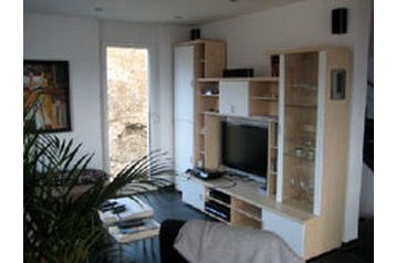 Suiza Chata Luzein, Exterior